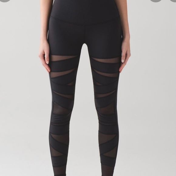 🔅Lululemon tech mesh tight - Picture 1 of 3
